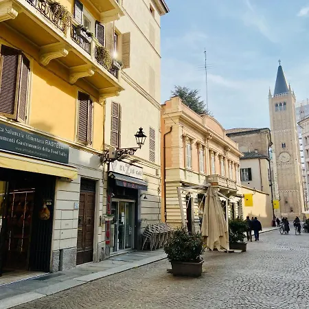 Strada Duomo *